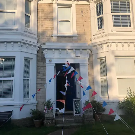 Lovely Spacious 3 Bedded First Floor Apartment Ryde  Exterior photo