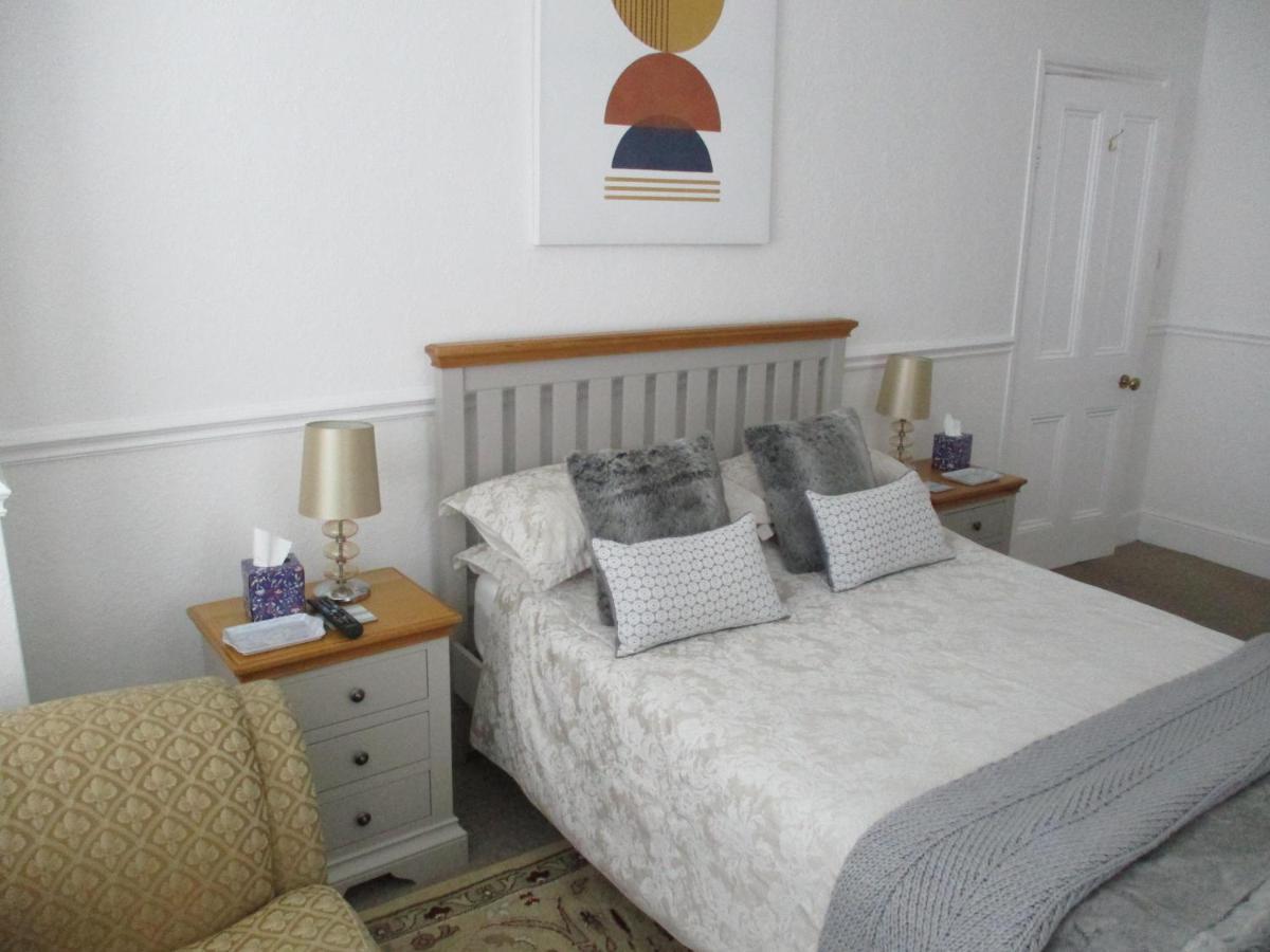 Lovely Spacious 3 Bedded First Floor Apartment Ryde (Isle of Wight)