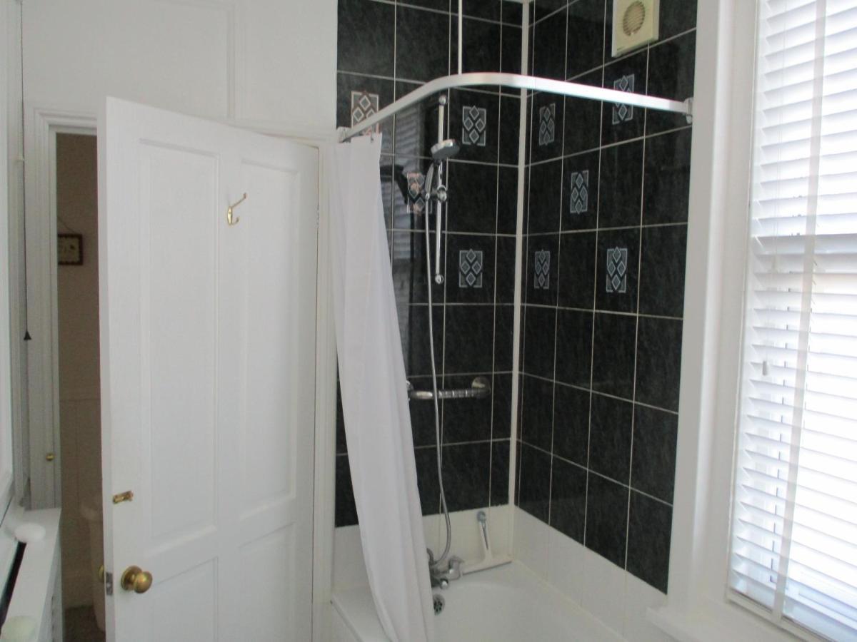 Lovely Spacious 3 Bedded First Floor Apartment Ryde (Isle of Wight)